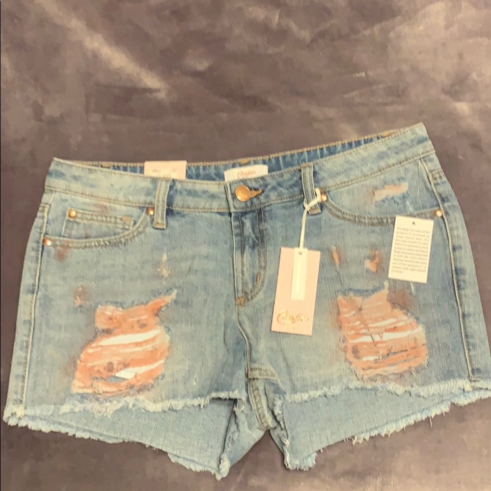 High waisted jeans shorts with hot pink spots